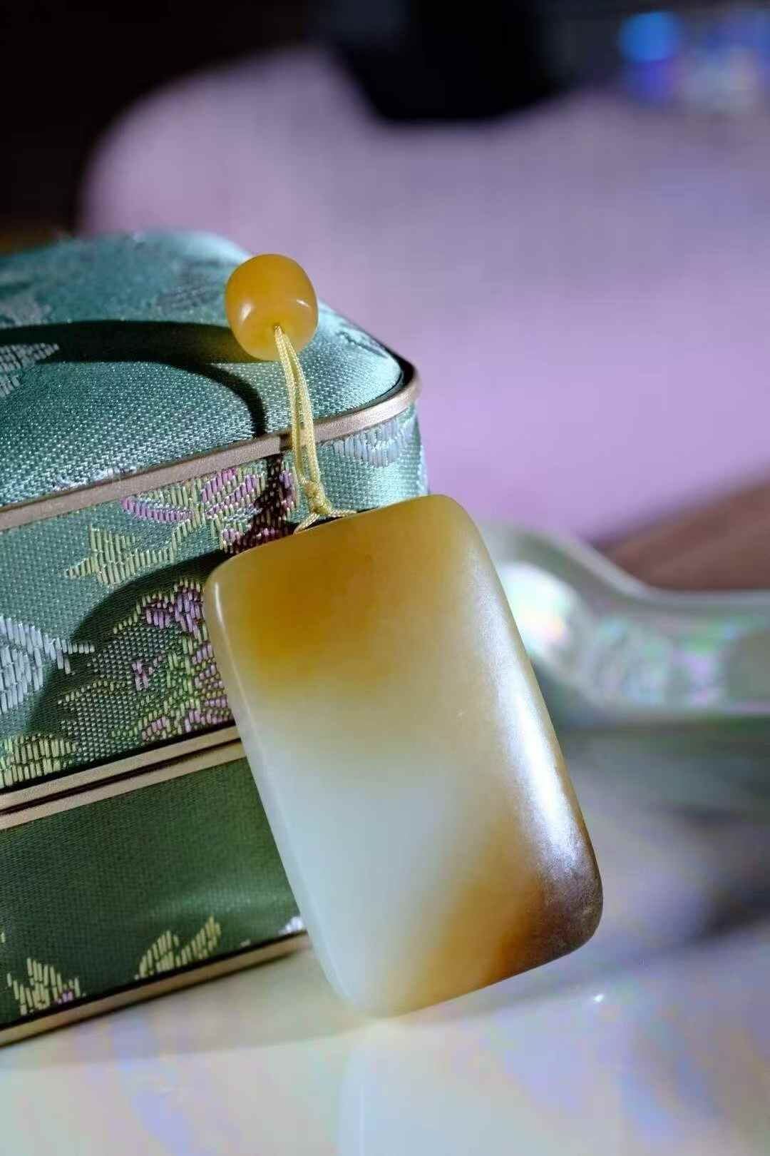 97726 和田玉糖白平安無事牌