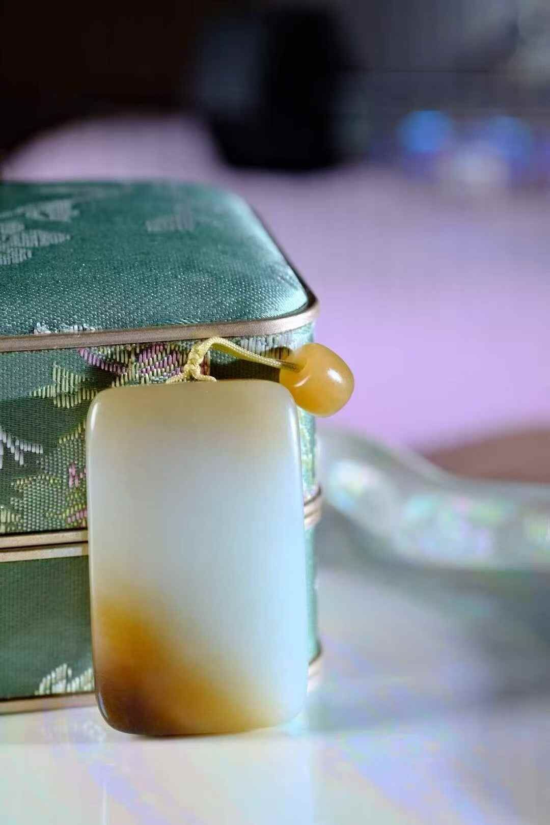 97726 和田玉糖白平安無事牌