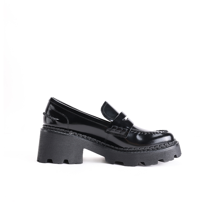 MODA 皮革樂福鞋