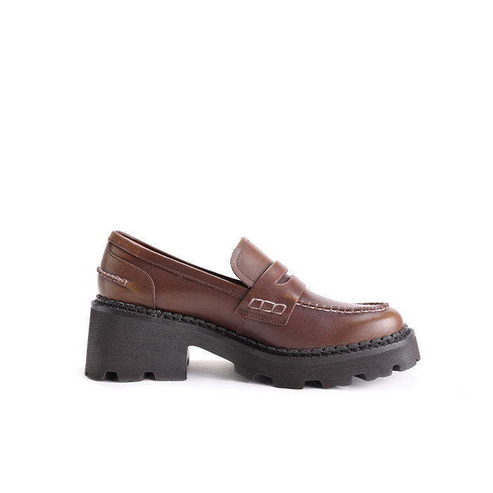 MODA 皮革樂福鞋