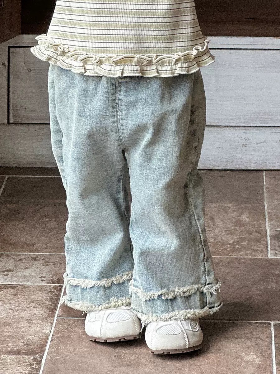 休閒抽鬚牛仔寬褲