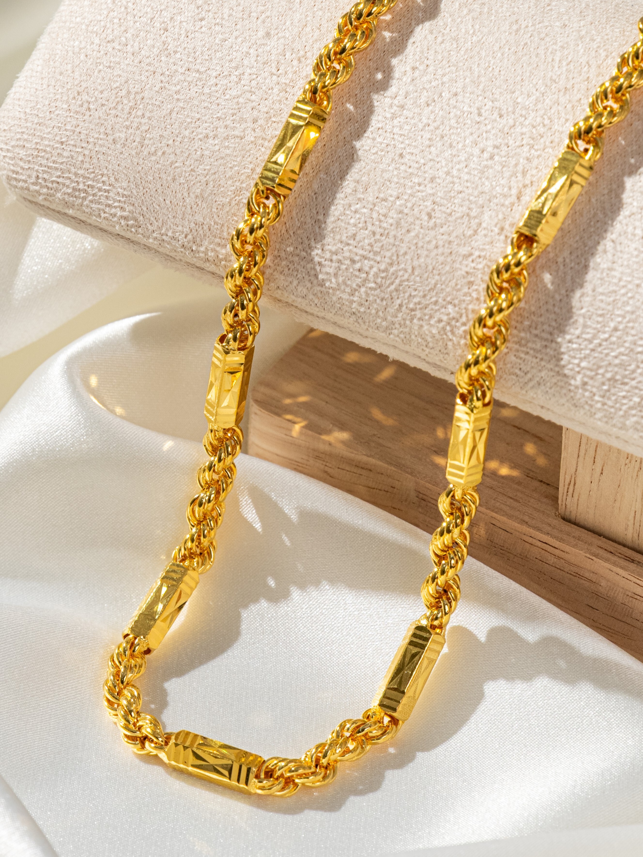 麻花方塊男鍊｜B