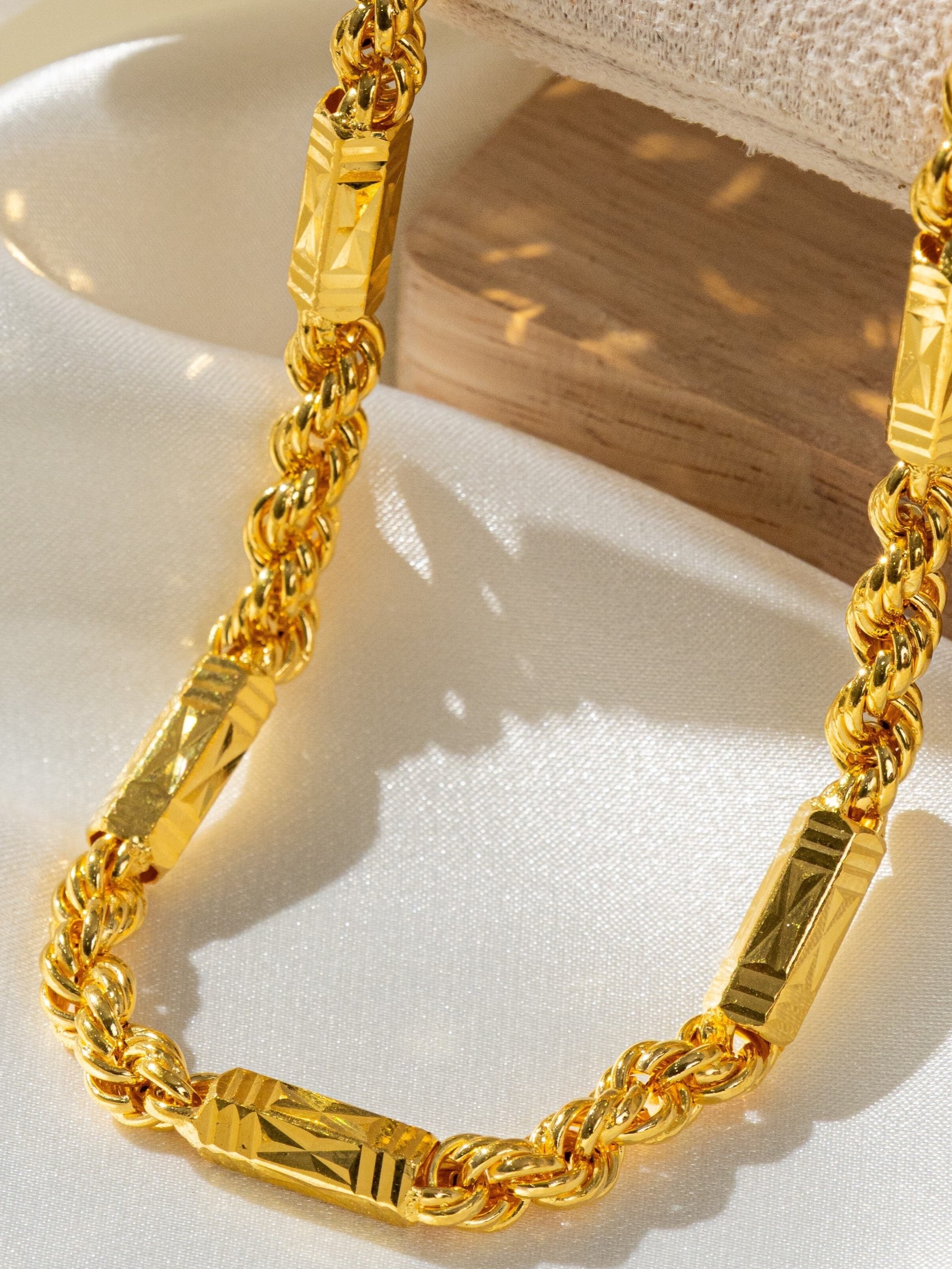 麻花方塊男鍊｜B