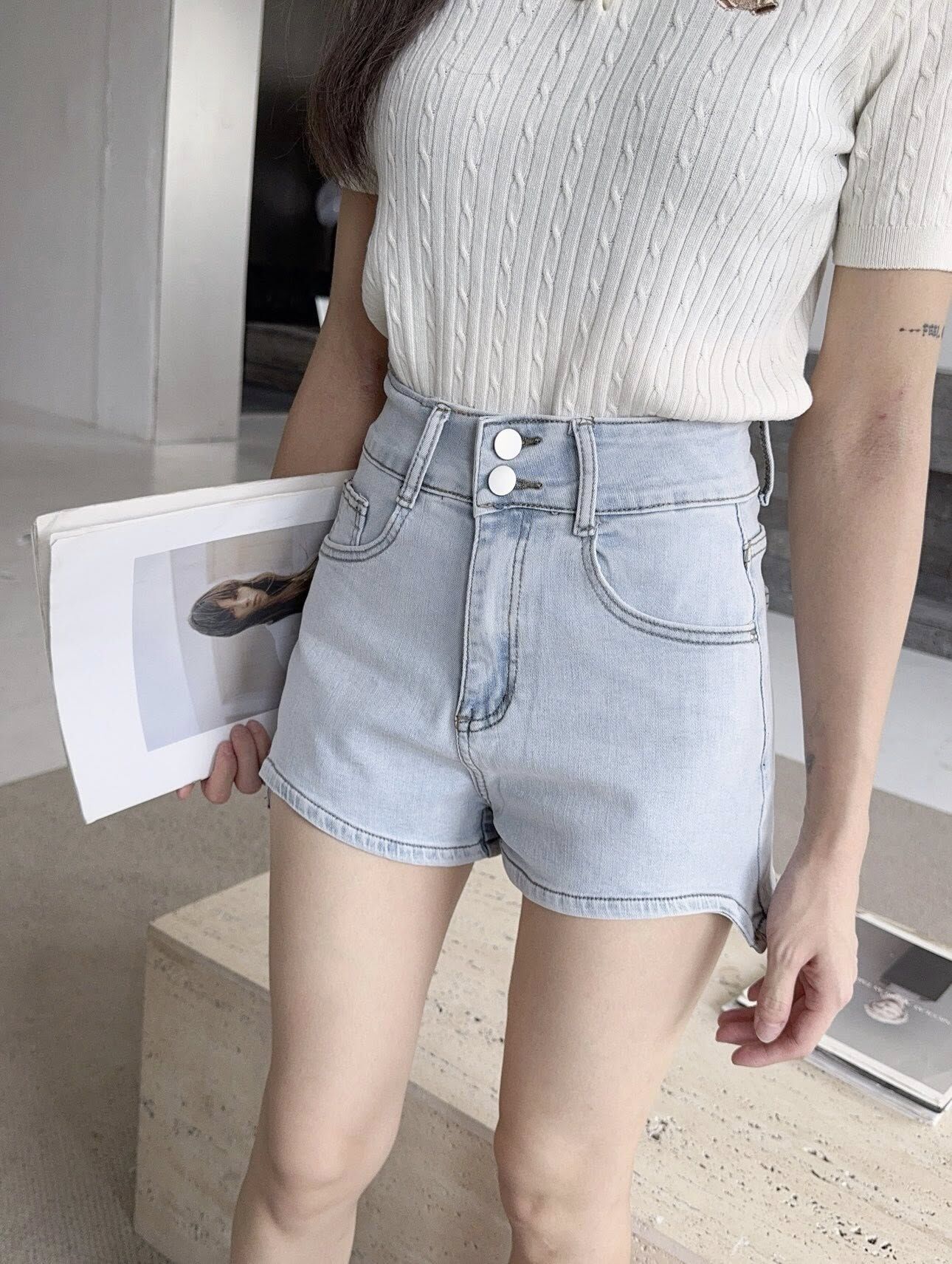💜 日常百搭彈性雙鈕挖腿牛仔短褲