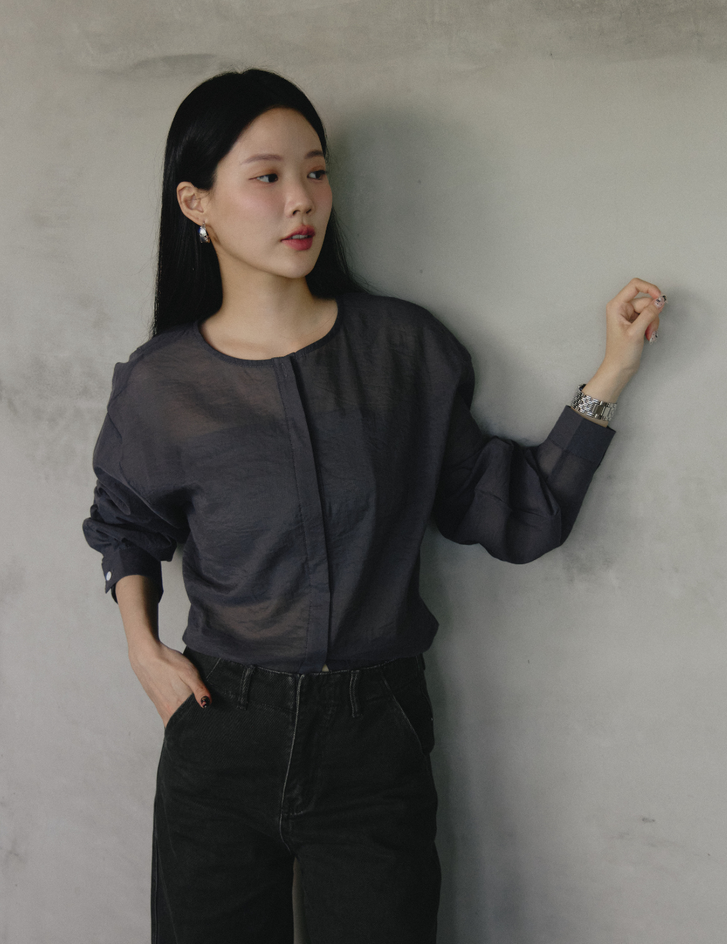 無領透膚綁帶襯衫（鐵灰色）