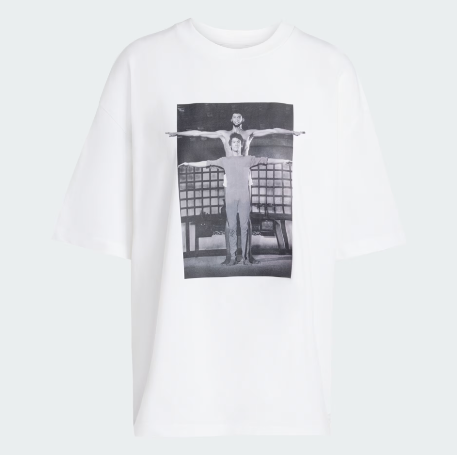 【 adidas BRUCE LEE ICON TEE 訓練場景短TEE - 白 】