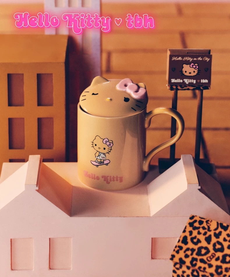 HELLO KITTY x TBH 曬黑系列 附蓋 杯蓋 馬克杯 凱蒂貓 / 預購