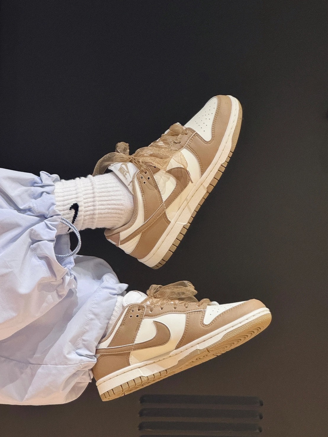 NIKE DUNK 絲綢拿鐵