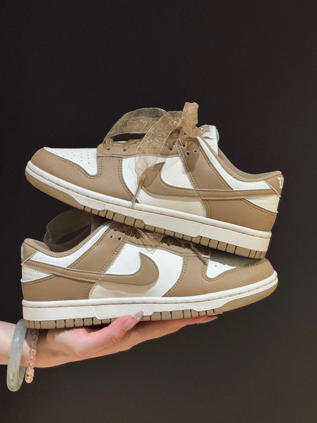 NIKE DUNK 絲綢拿鐵