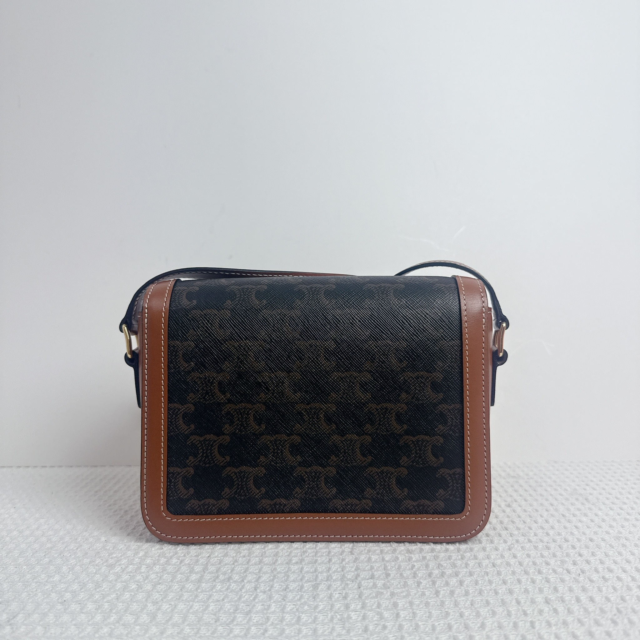 Celine Teen Triomphe Bag - Brown / Ghw