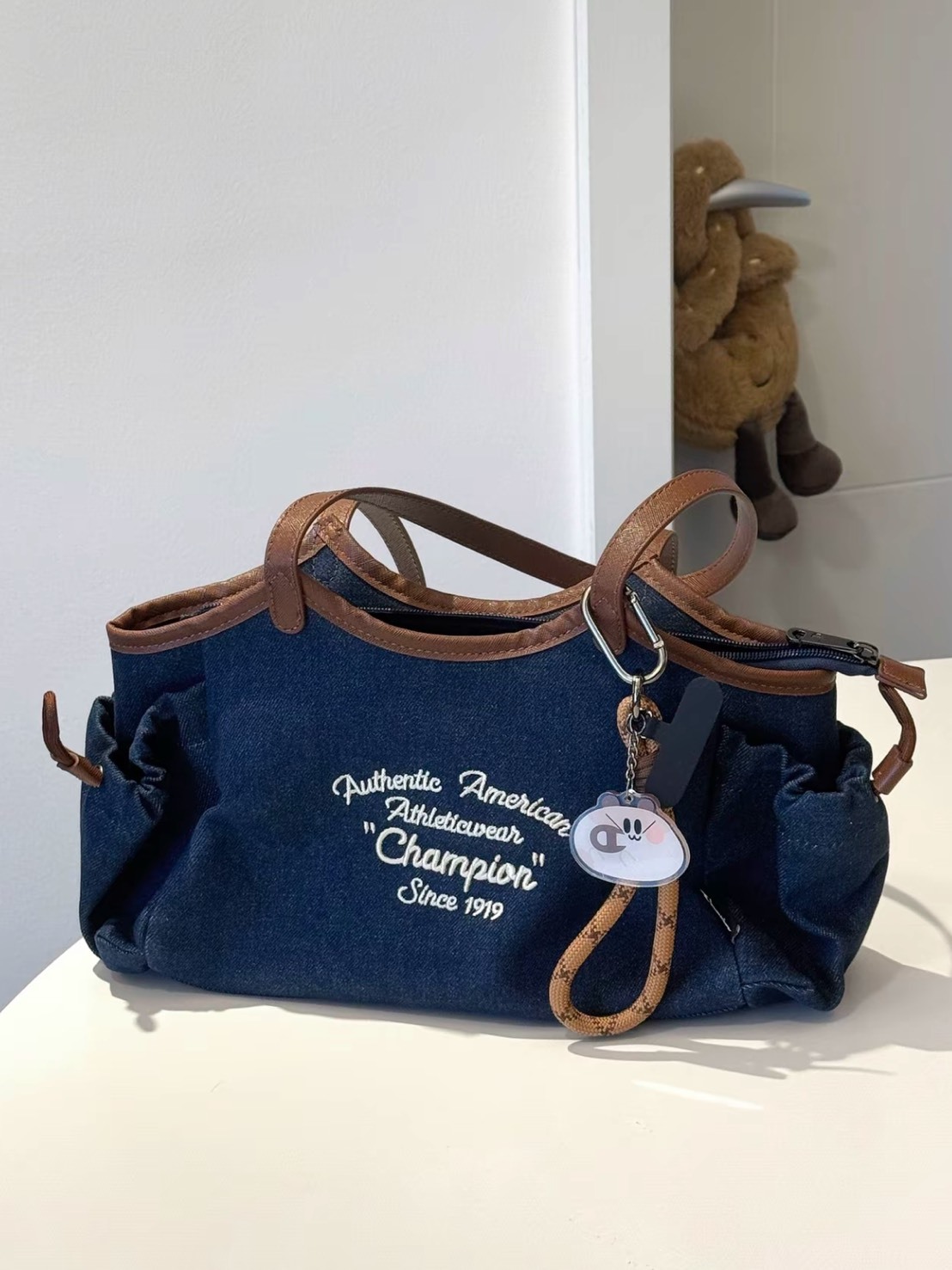 CHAMPION BAG SS25 深藍 牛仔 單肩包