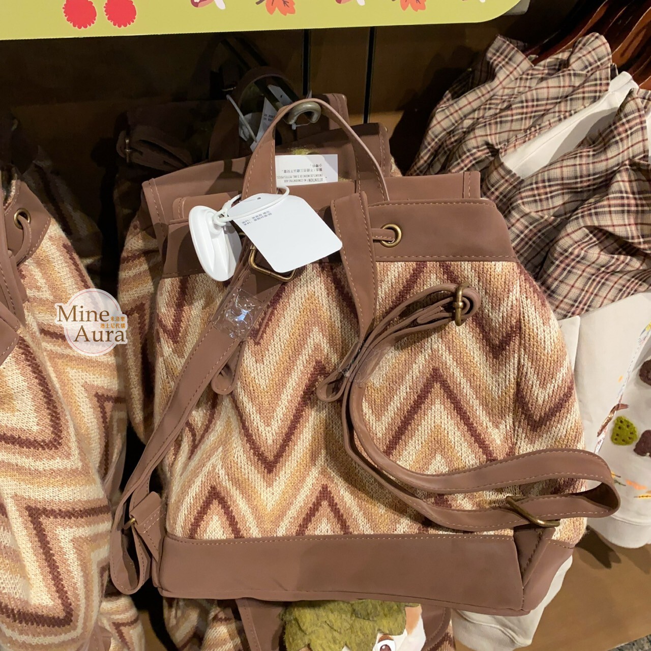 奇奇蒂蒂 Chip 'n Dale 秋日森語系列 紅鼻 蒂蒂 Dale 絨毛大頭造型 後背包 -上海迪士尼樂園