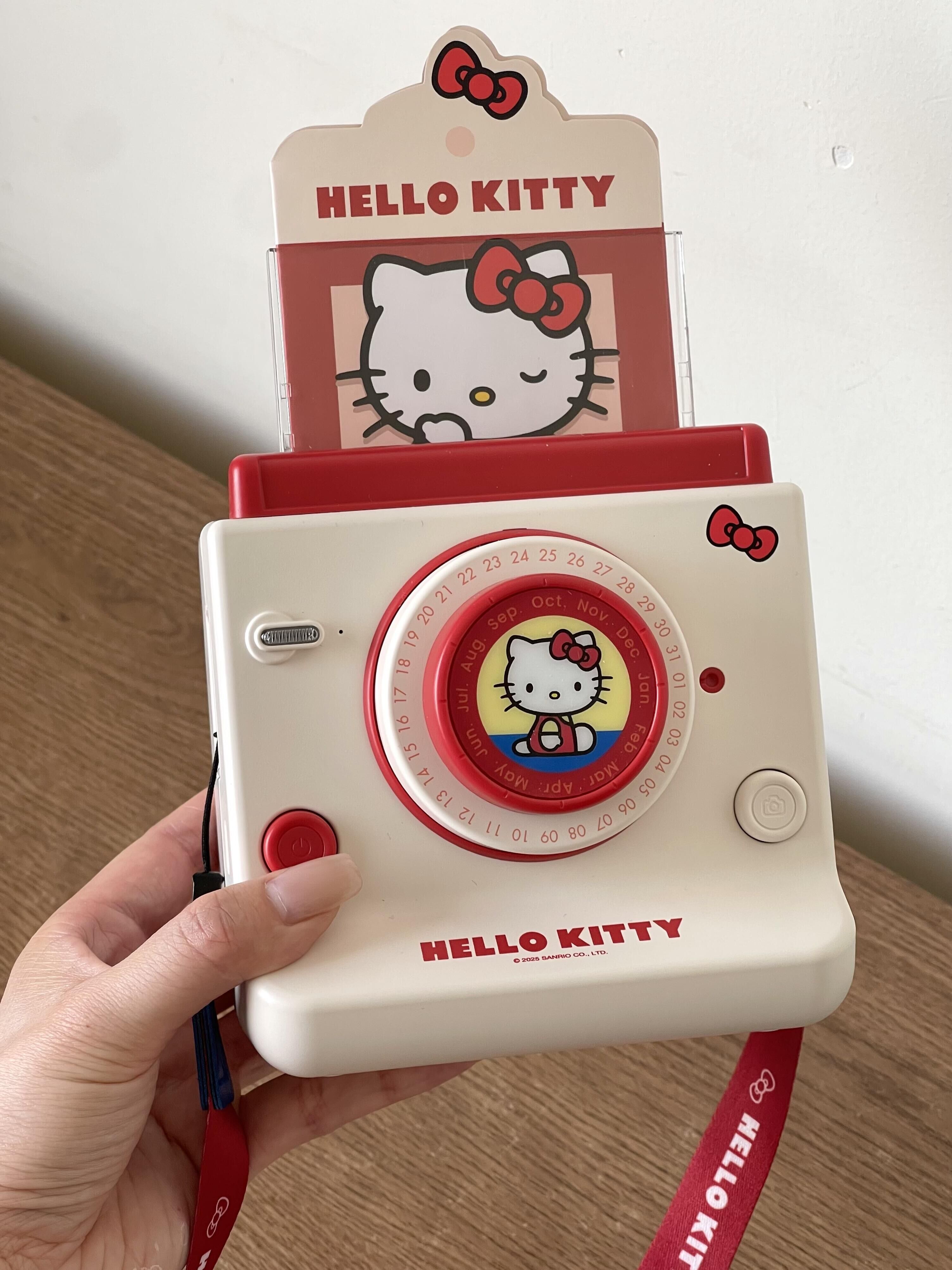 Sanrio 三麗鷗 正版授權 Hello Kitty 凱蒂貓 拍立得造型藍芽音響 復古 萬年曆 擺件/預購
