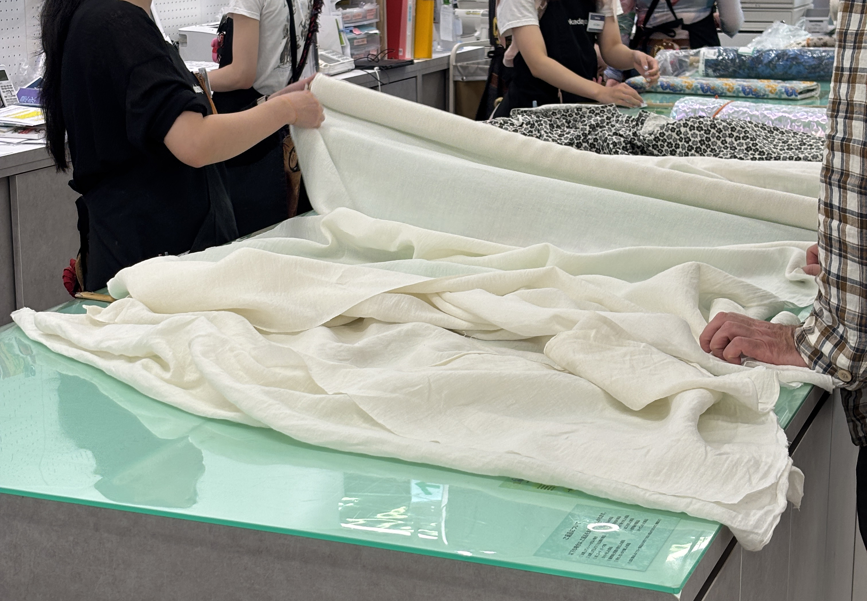 新宿Okadaya布料樓層