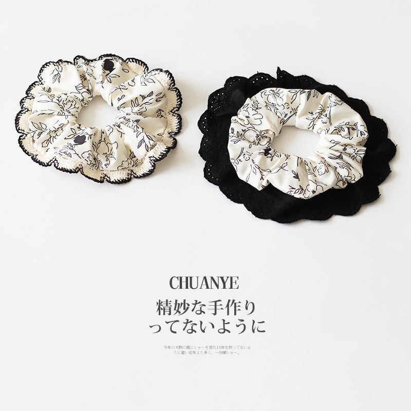 [3 FOR RM10] Vintage Black and White Floral Ruched Scrunchies