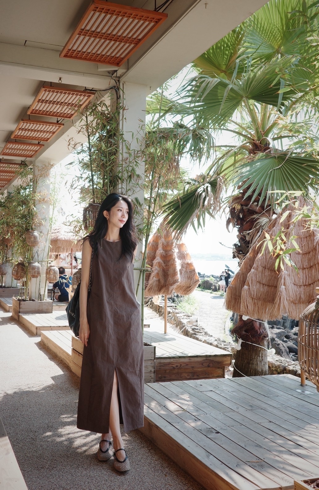 1705 挺面收腰下開衩長洋