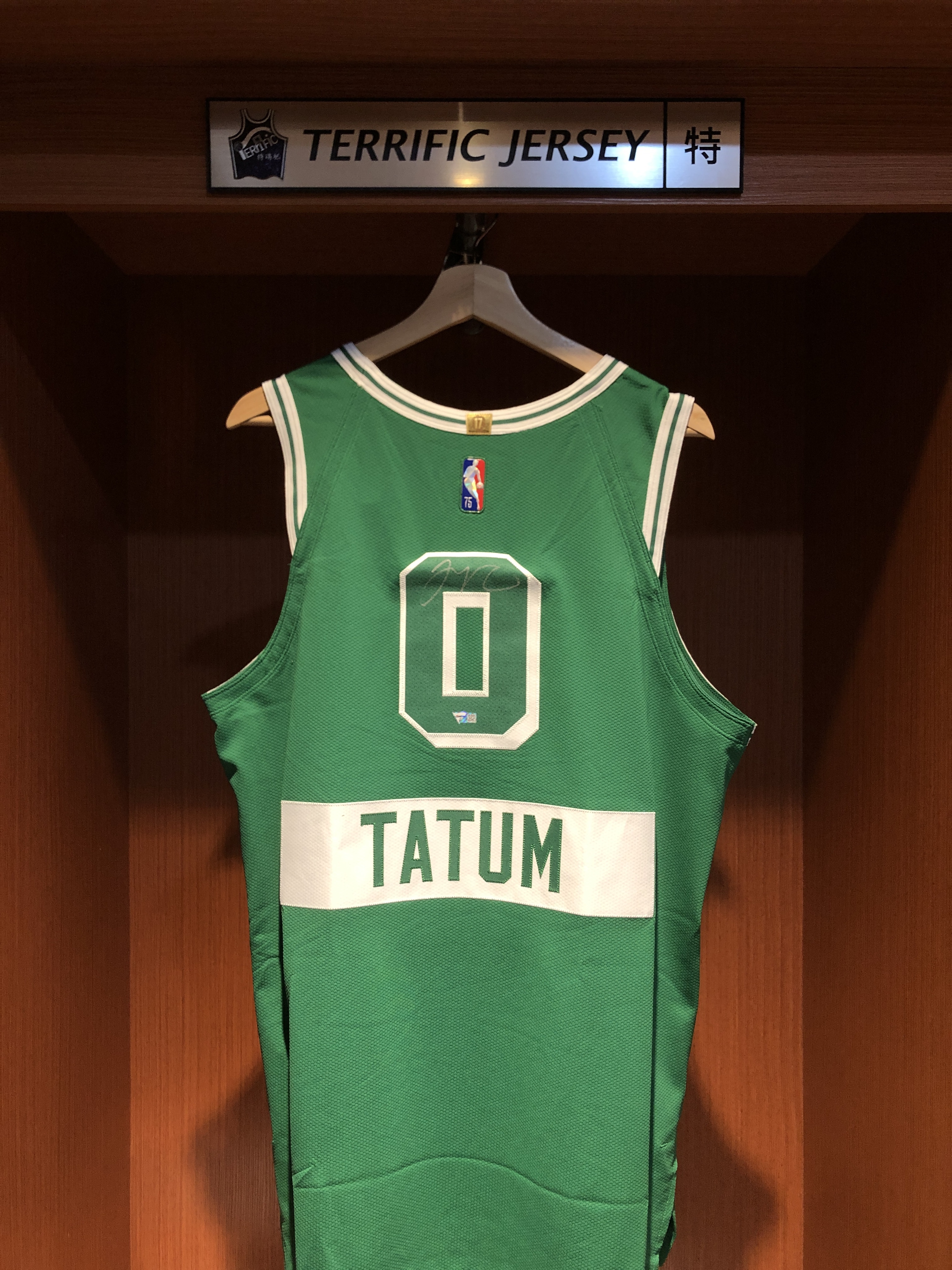 NBA球衣 親簽含認證 Jayson Tatum 波士頓賽爾提克城市 75周年 鑽石標 City Nike Authentic 球員版 電繡 Fanatics 官方雷射編號 全新