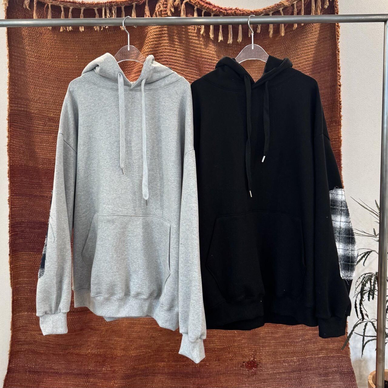 英文字圖案連帽衛衣 BY-441T