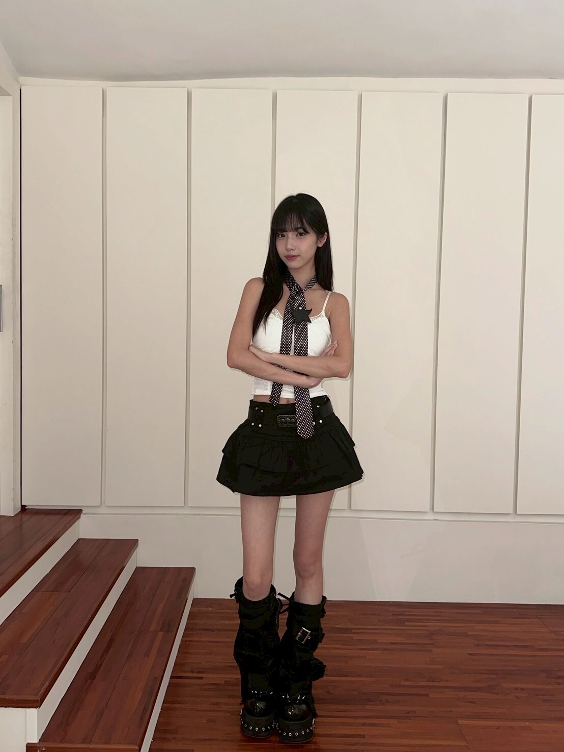 純欲天花板 設計感荷葉邊蓬蓬裙（附骷顱頭皮帶/安全褲）