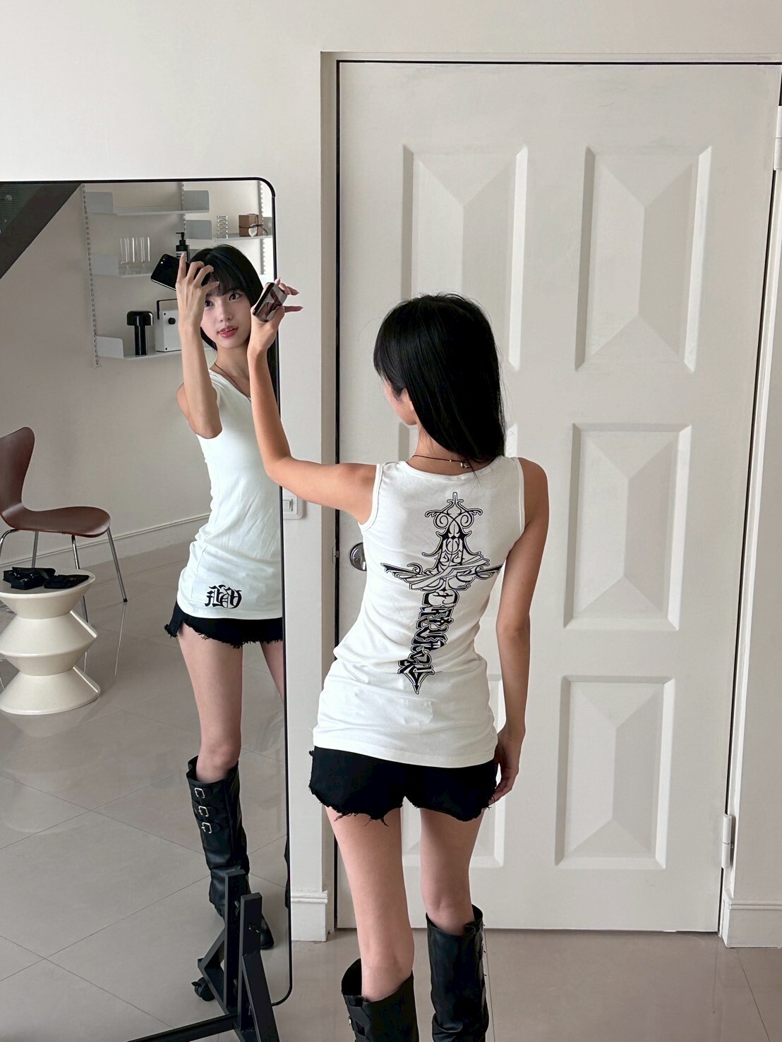 斬女天賦 中長款羅馬十字修身背心2colors