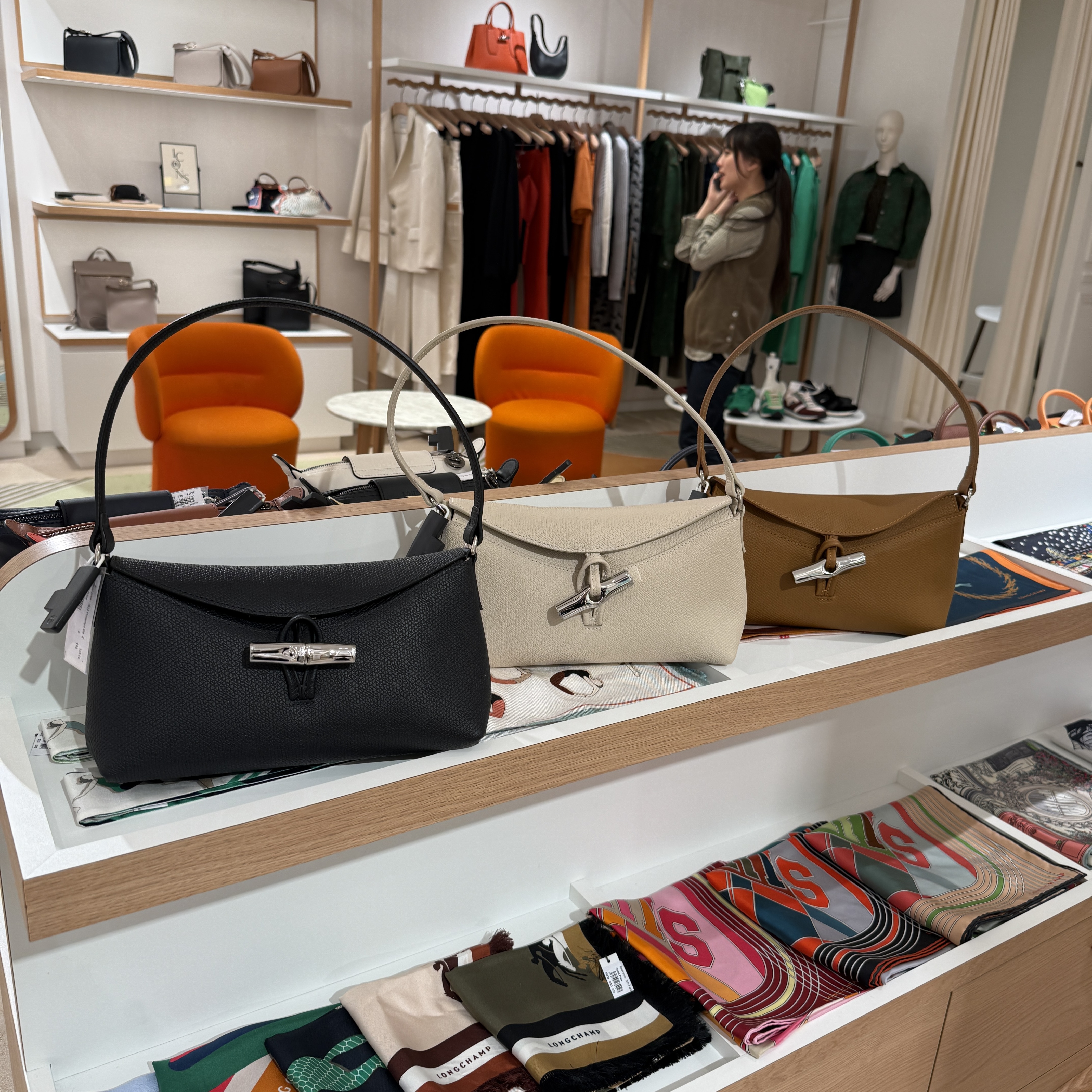 Longchamp leather shoulder bag 3 colors 10230