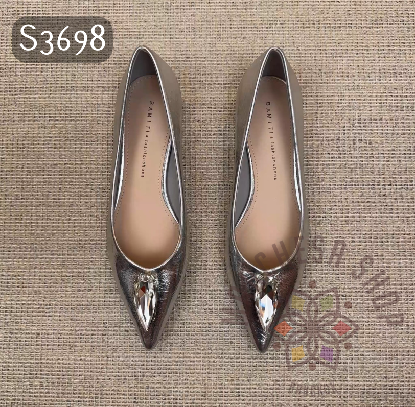 S3698 - 頭層小羊皮法式水滴鑽尖頭低踭鞋