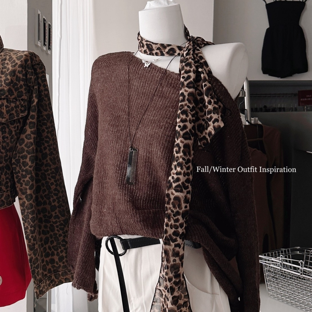 【豹紋x領巾單肩】DOMISS微露肩針織毛衣 針織上衣(現貨) 露肩 針織衫 針織 毛衣