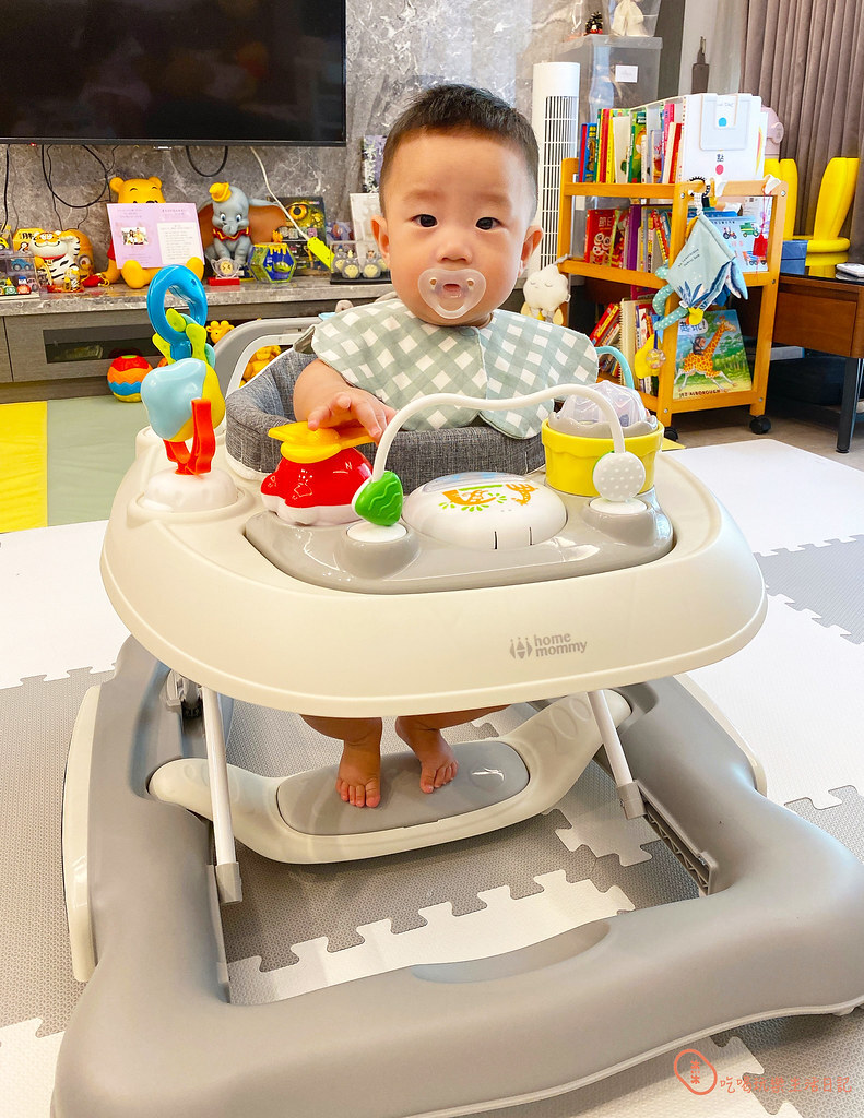 『 育兒好物推薦 』給寶貝的第一台學步車 赫媽咪 My First Ride 5in1 學步車 多功能學步車使用心