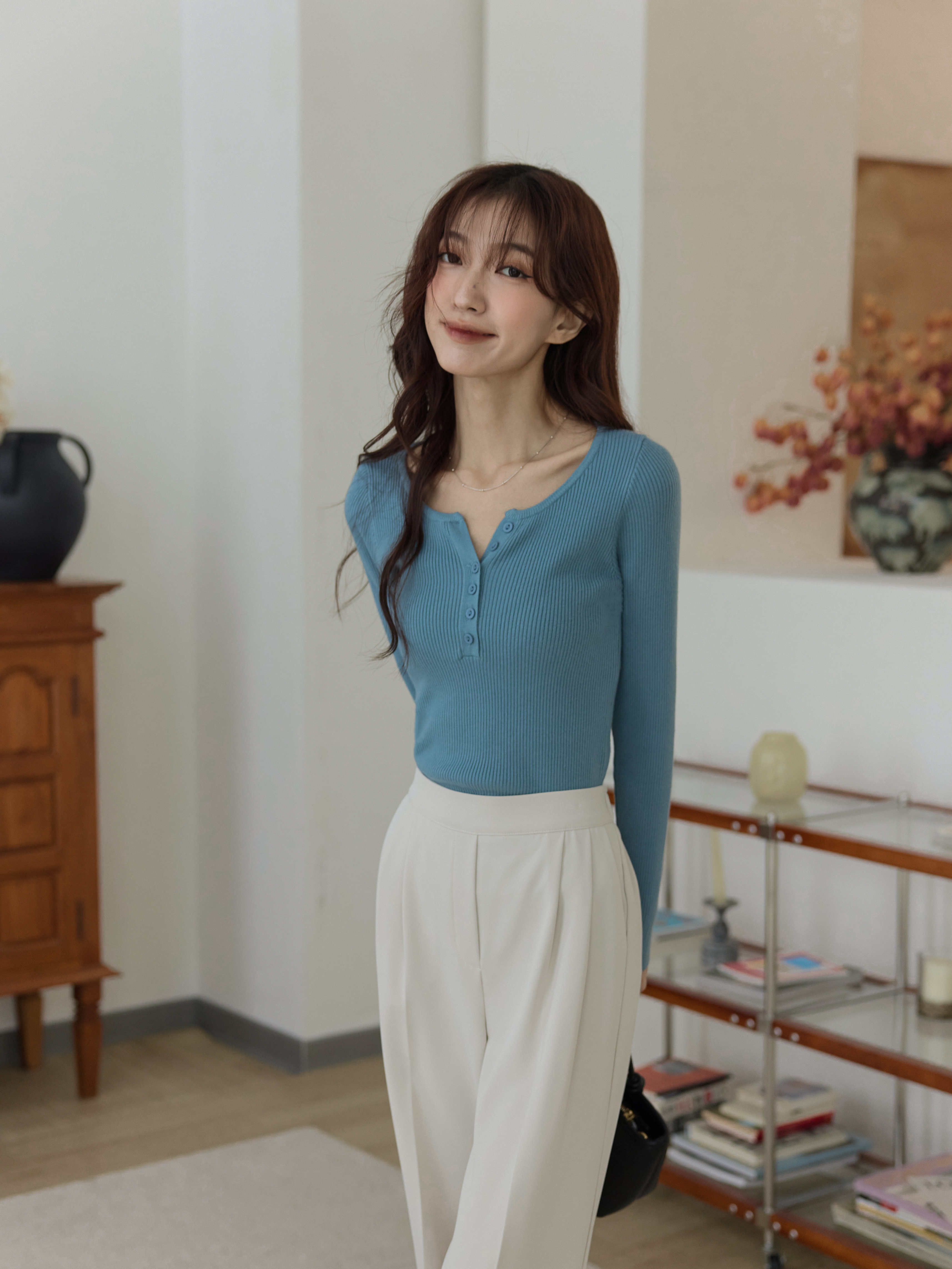 09021_1230.jpg 09021_1230.jpg