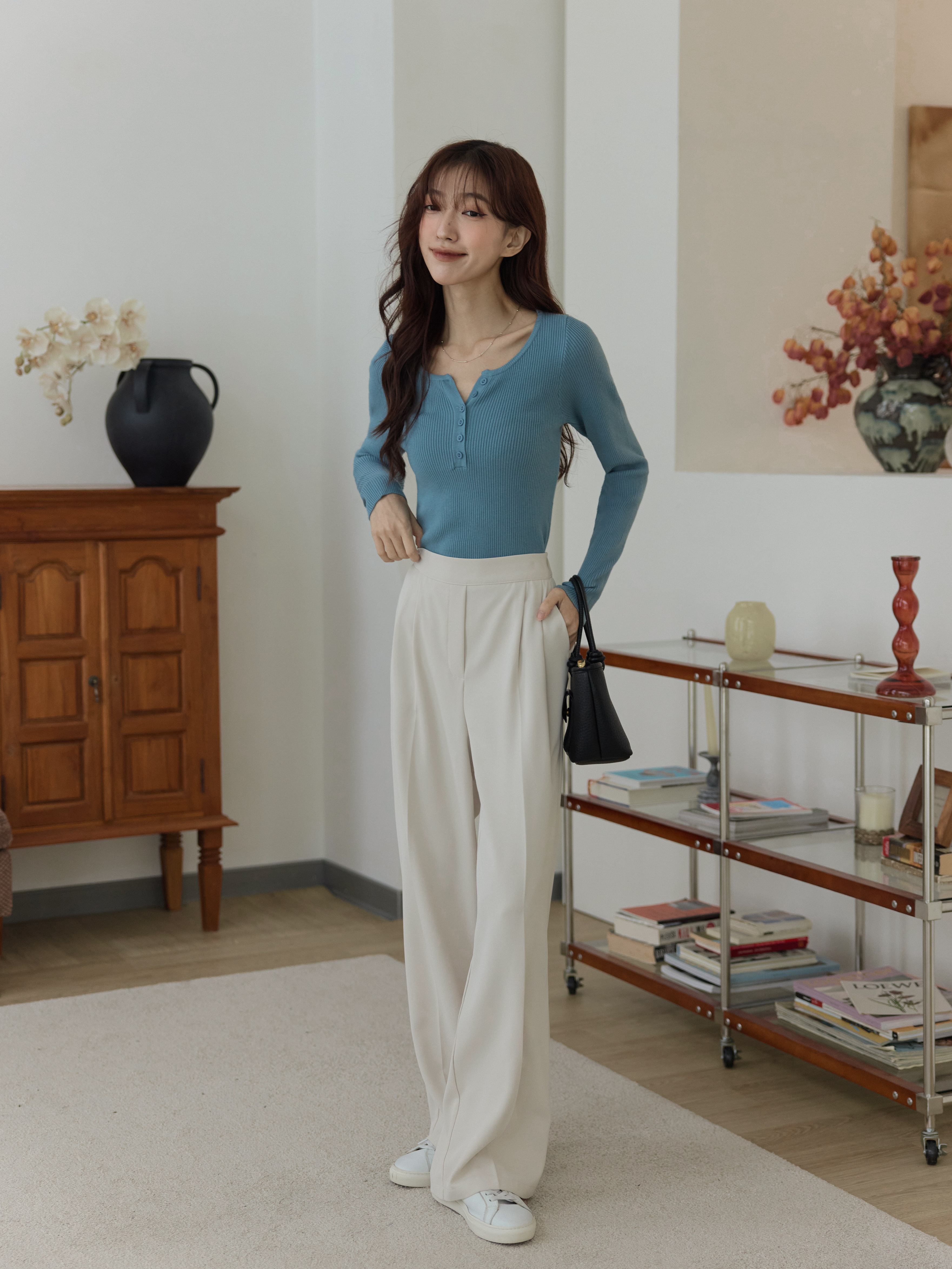 09021_1198.jpg 09021_1198.jpg