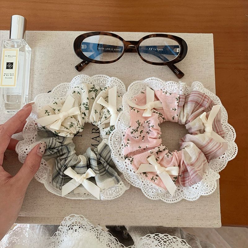 [3 FOR RM10] Forest Style Butterfly Floral Scrunchies