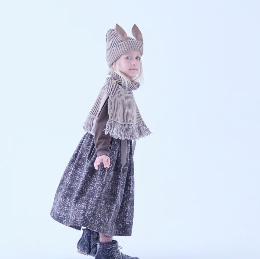 ELFINFOLK 羊毛針織高領斗蓬 Rib knit Knight cape Ⅱ beige