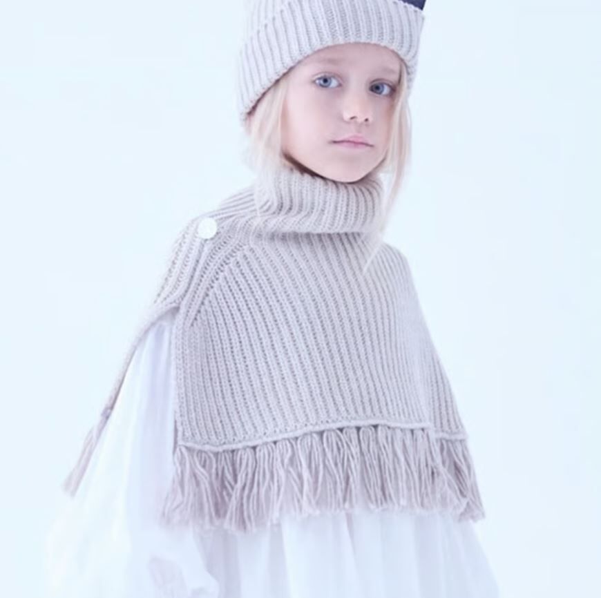 ELFINFOLK 羊毛針織高領斗蓬 Rib knit Knight cape Ⅱ ivory