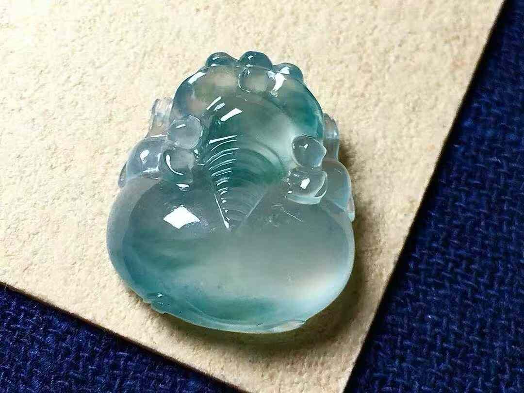 9637 翡翠三腳蟾