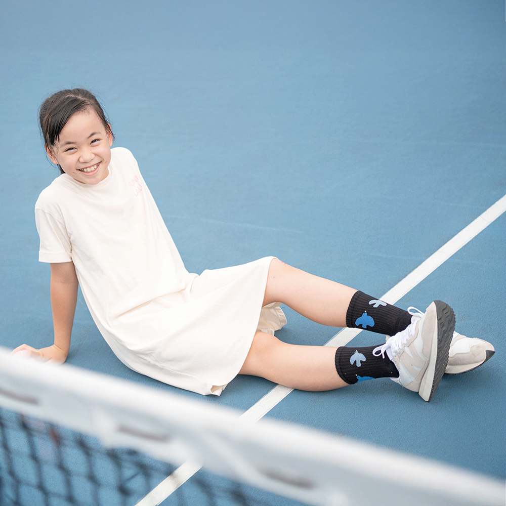 《晴鳥》3D雲感氣墊運動襪-烏鴉黑-中筒-S〈除臭/厚底〉