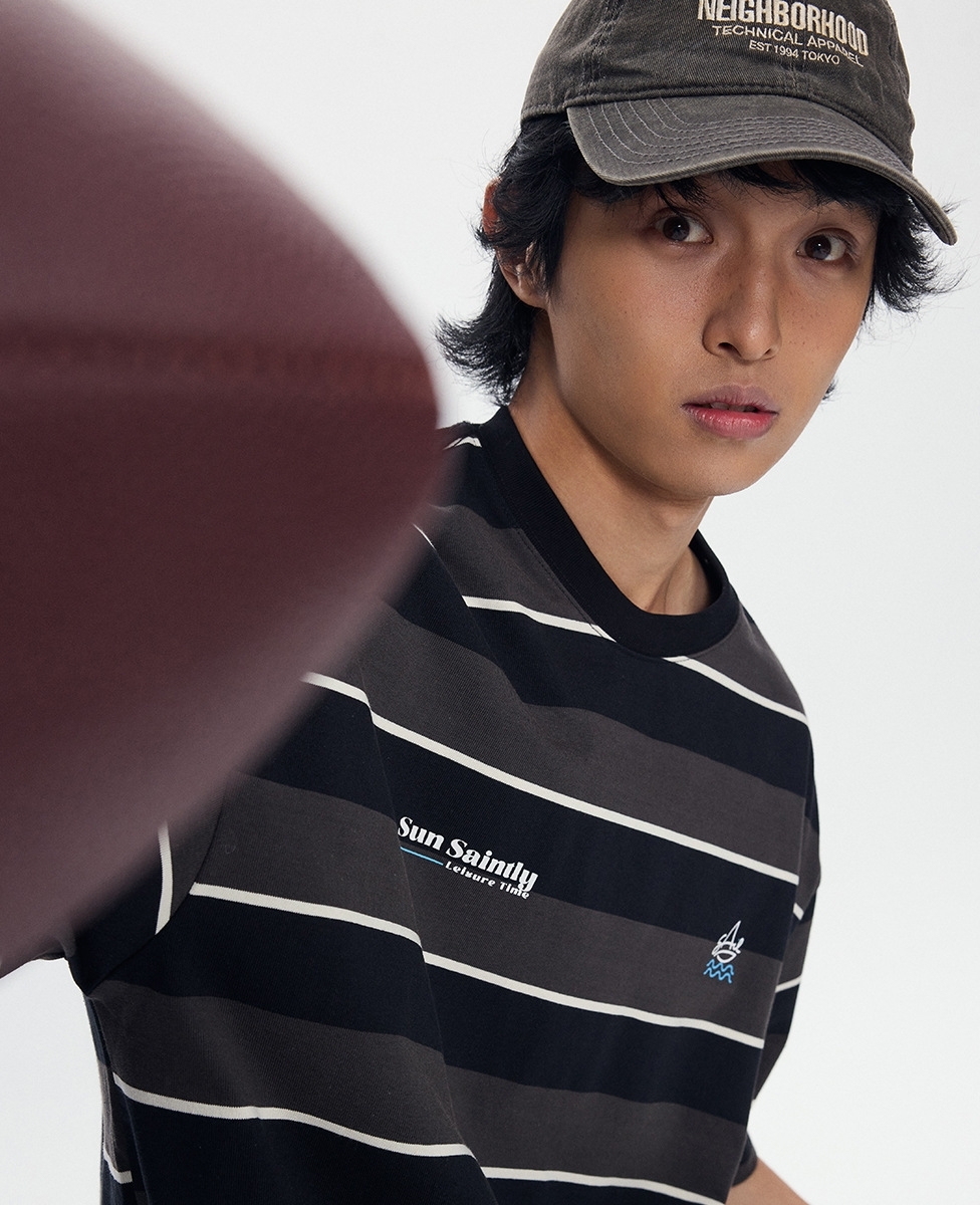 9M11 個性暗黑粗細條紋短棉TEE 一色