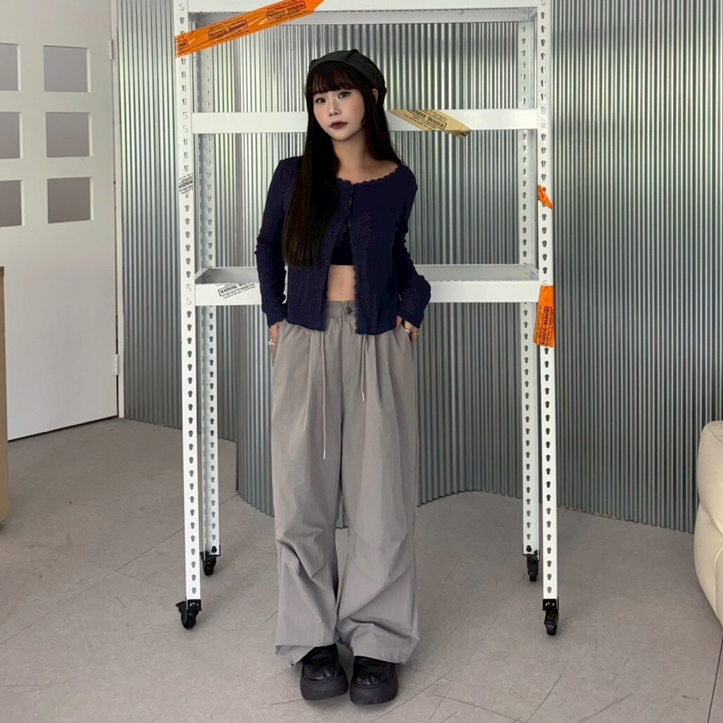 放空星期三 膝下打褶抽繩寬褲