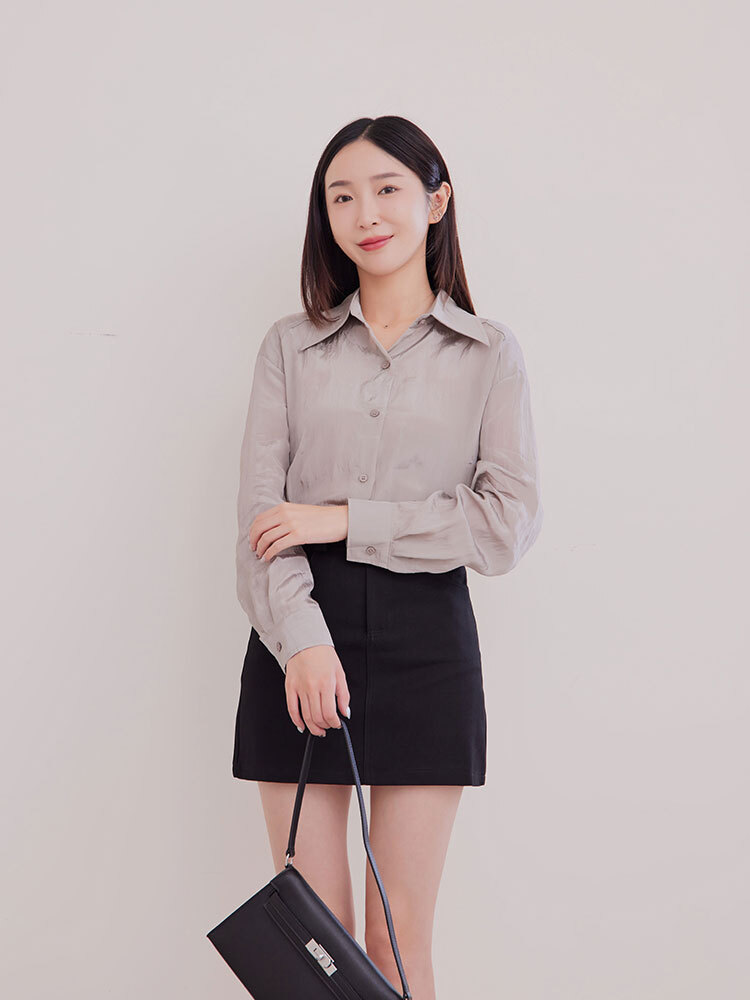 OH ！HER 水波光澤感寬鬆綁帶襯衫