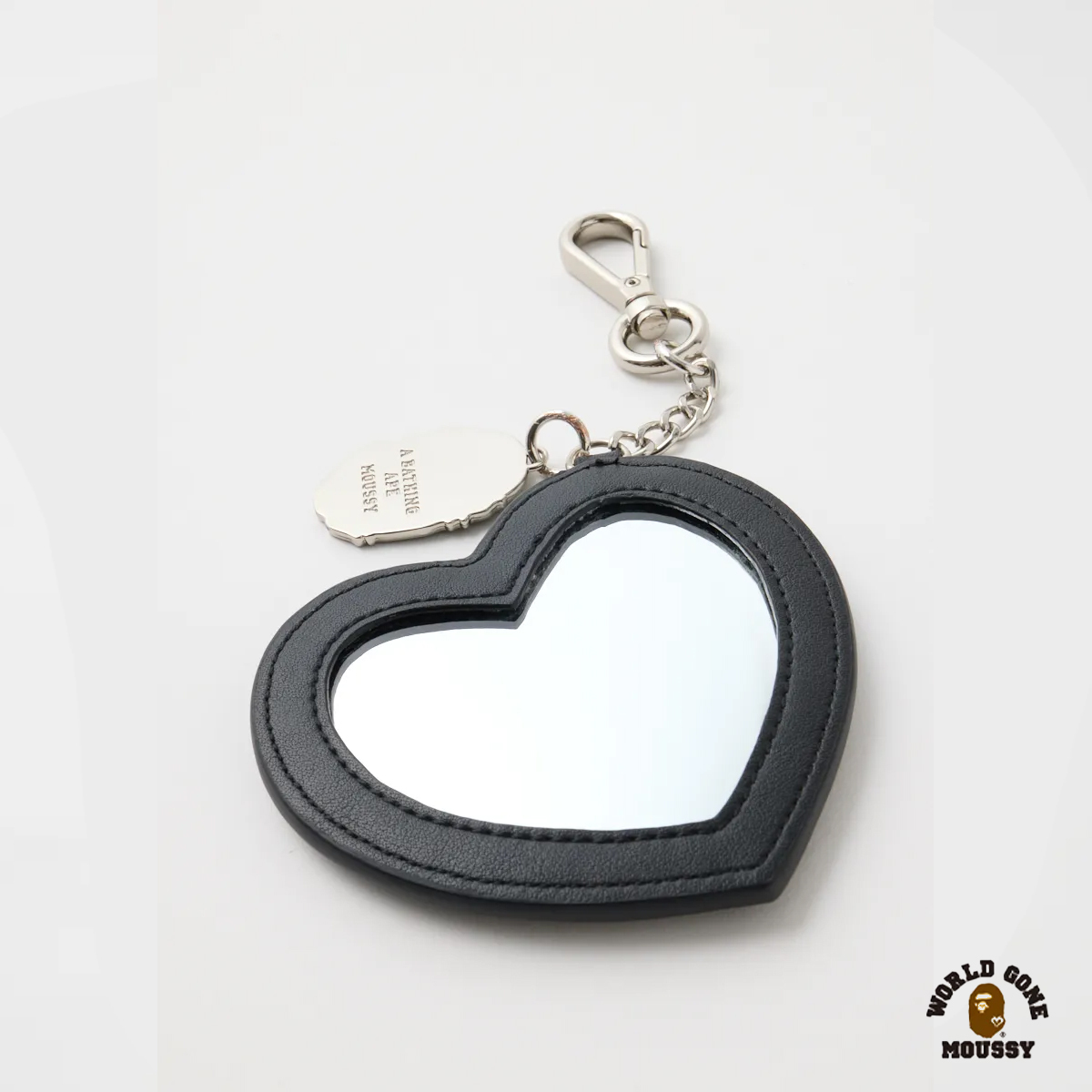 【 BAPE X MOUSSY 】HEART MIRROR BAPE X MOUSSY 】HEART MIRROR BAPE X MOUSSY 】HEART MIRROR