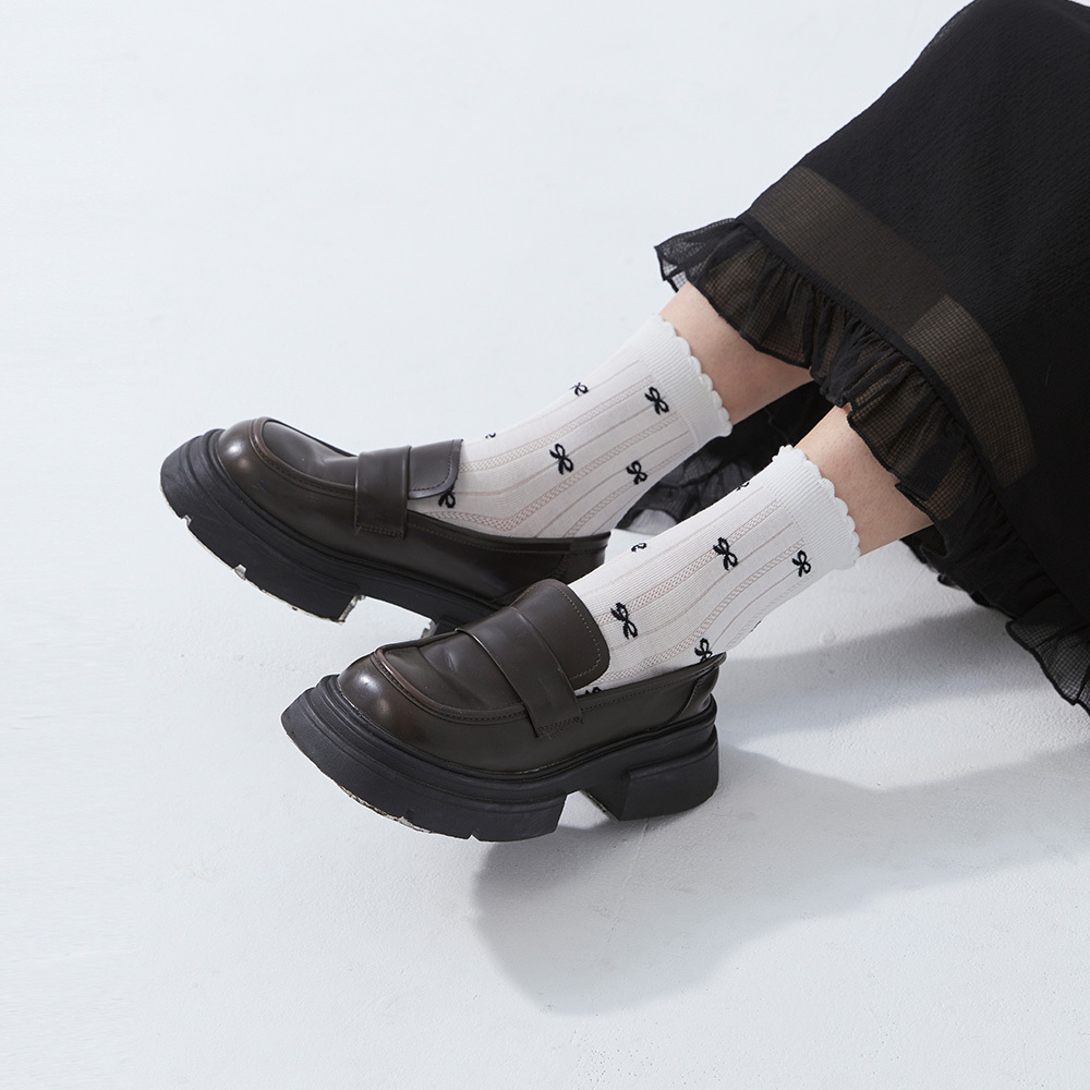 Bowknot lace-trimmed mid-calf socks (available in four colors)【07110589】in stock+pre-order