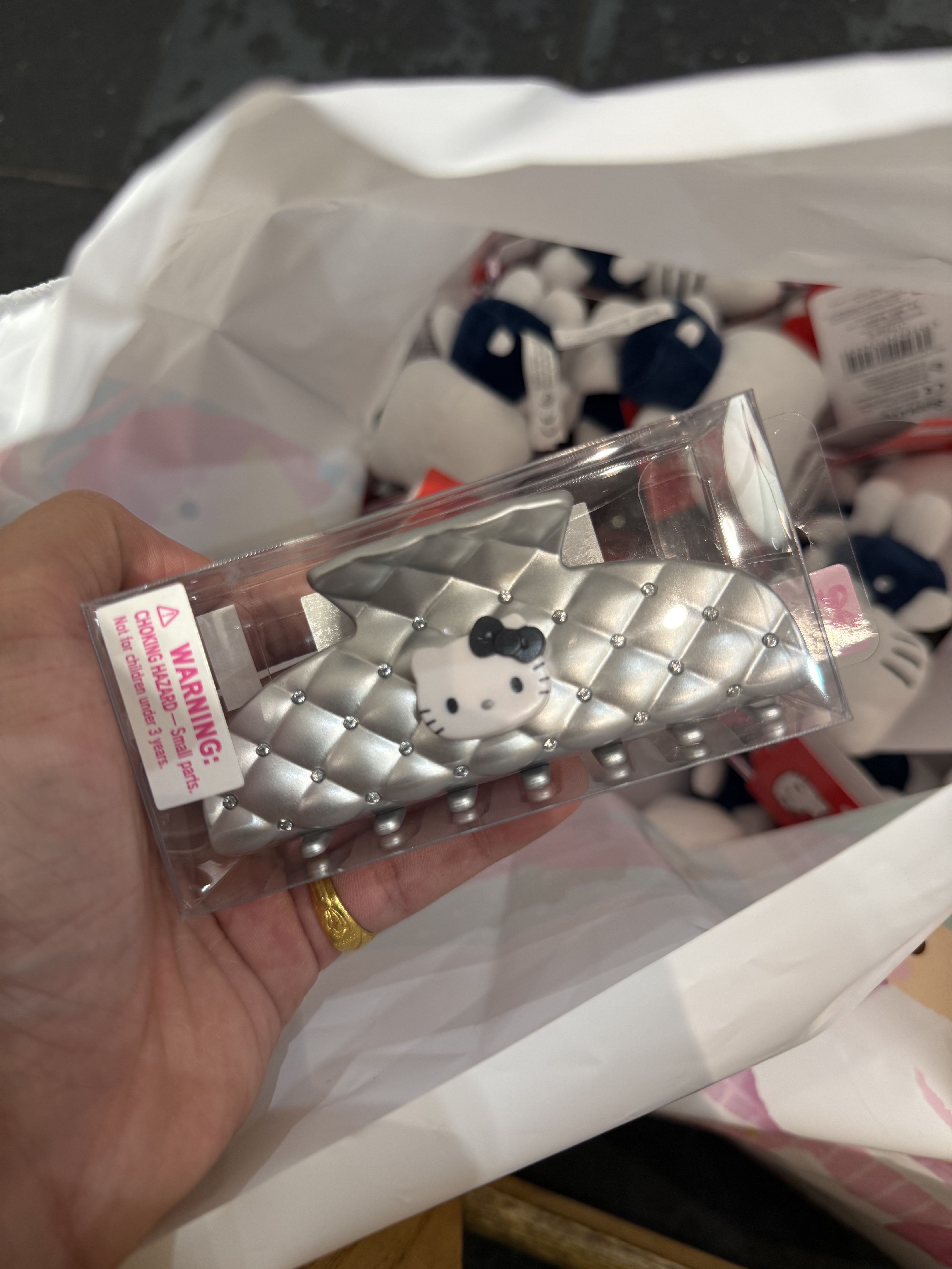 日本正版三麗鷗🇯🇵凱蒂貓&庫洛米鯊魚夾