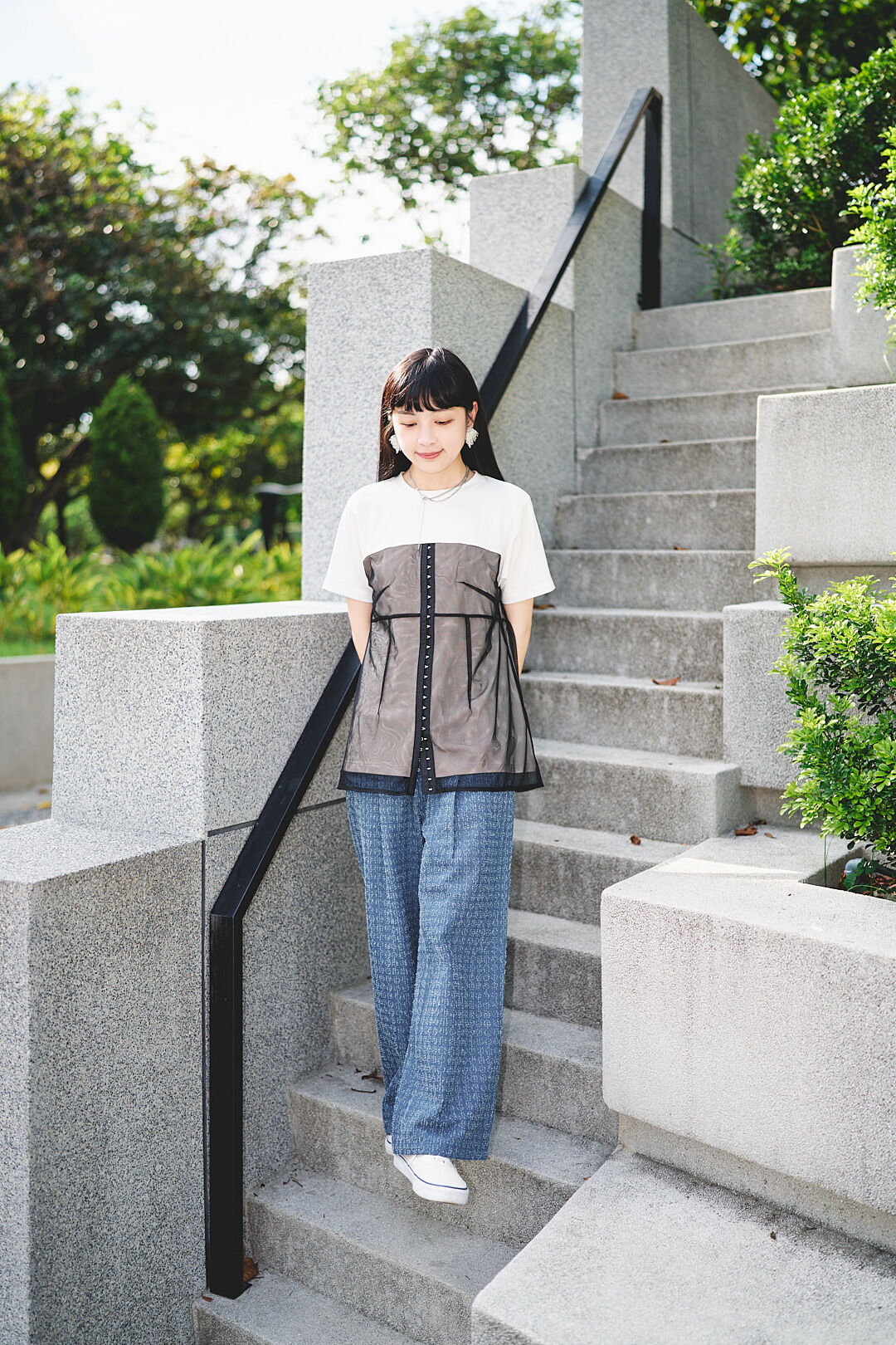 (限量)結繫溫柔！鉤針薄紗Tee(兩色-白)