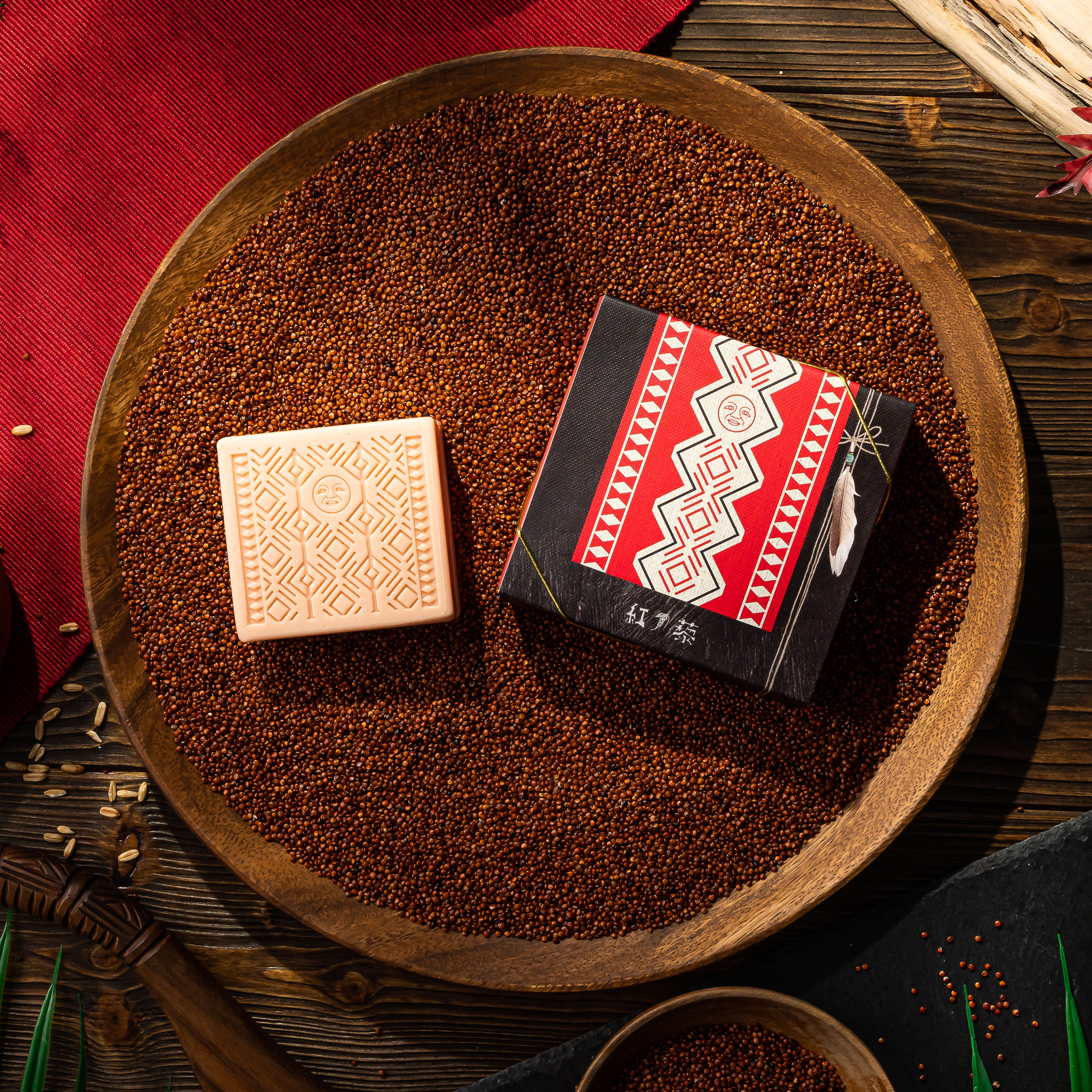 紅藜慶典複方精油皂 - 台灣紅藜滋潤亮澤｜大春煉皂 Dachun Soap