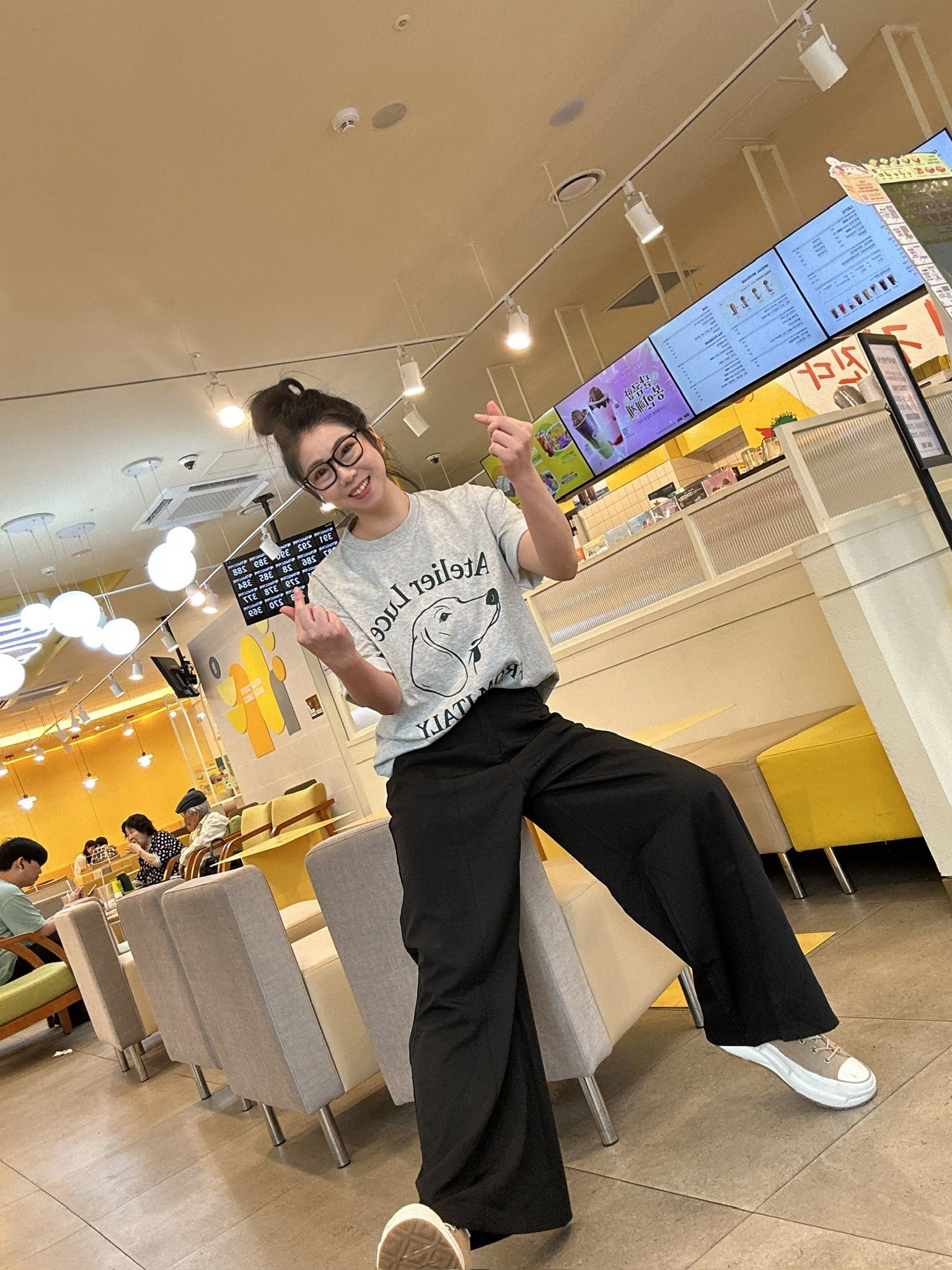 【直播】BL091120 涼感高質意大利設計 狗狗圖案短袖上衣