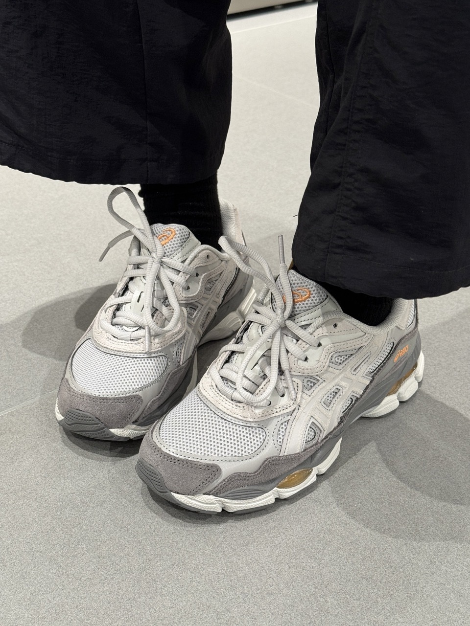 ASICS GEL-NYC 象牙灰橘 珊瑚橘 米灰 男女鞋 1203A383-026 / 現貨