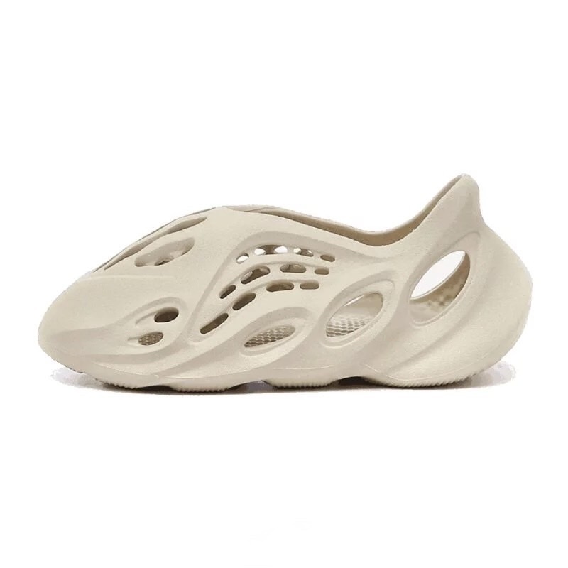 <連線代購商品> Adidas Yeezy Foam Runner Bone 骨白 涼鞋 洞洞鞋 肯爺 FY4567