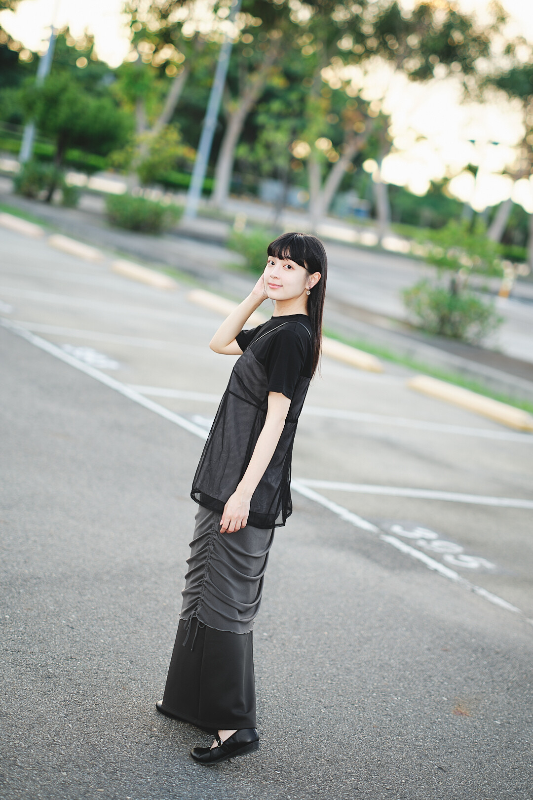 時の折り目！分層綁帶半身裙(兩色-灰黑)