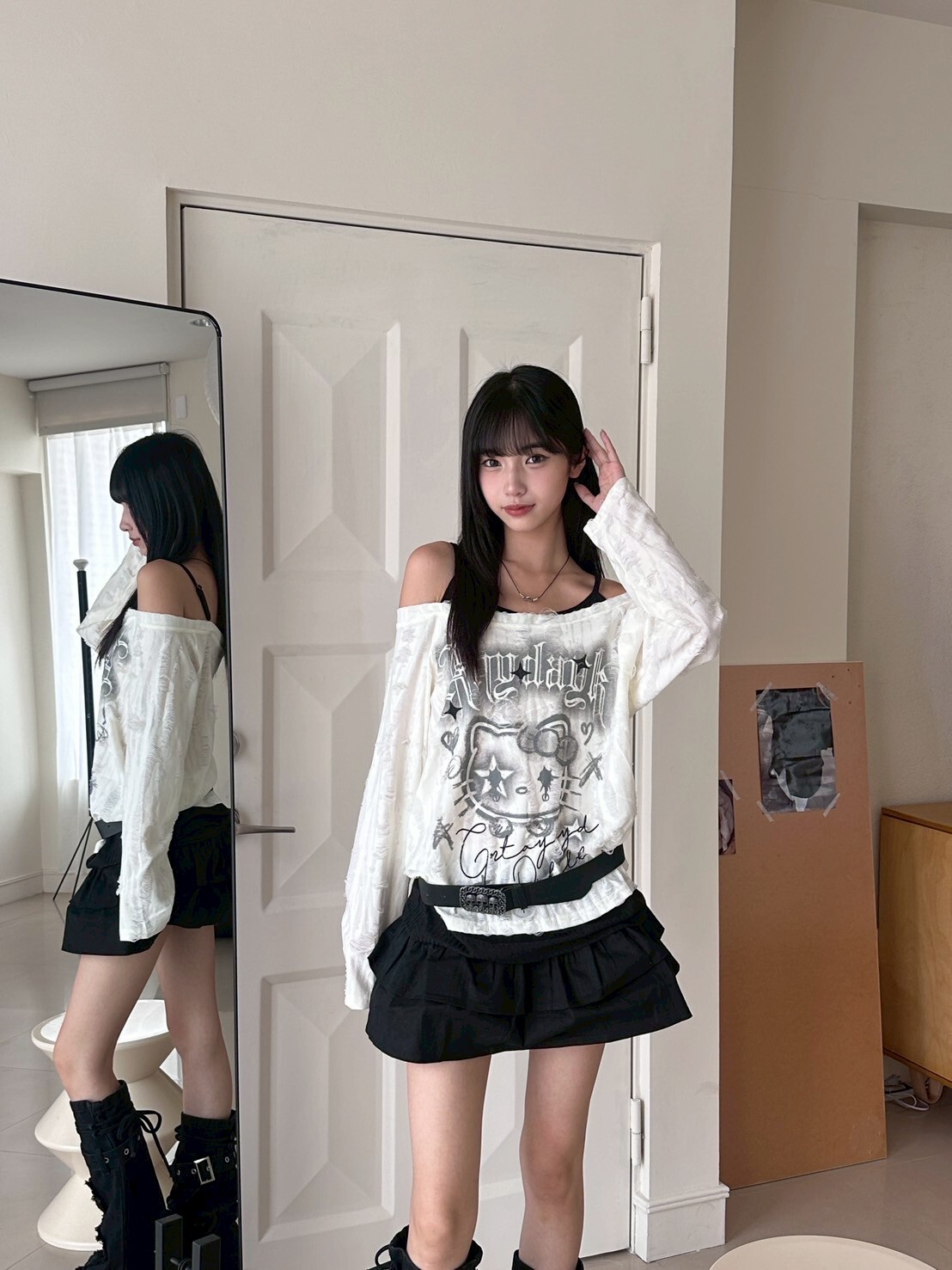 亞比凱蒂🤟🏻 假兩件一字領吊帶上衣 2colors