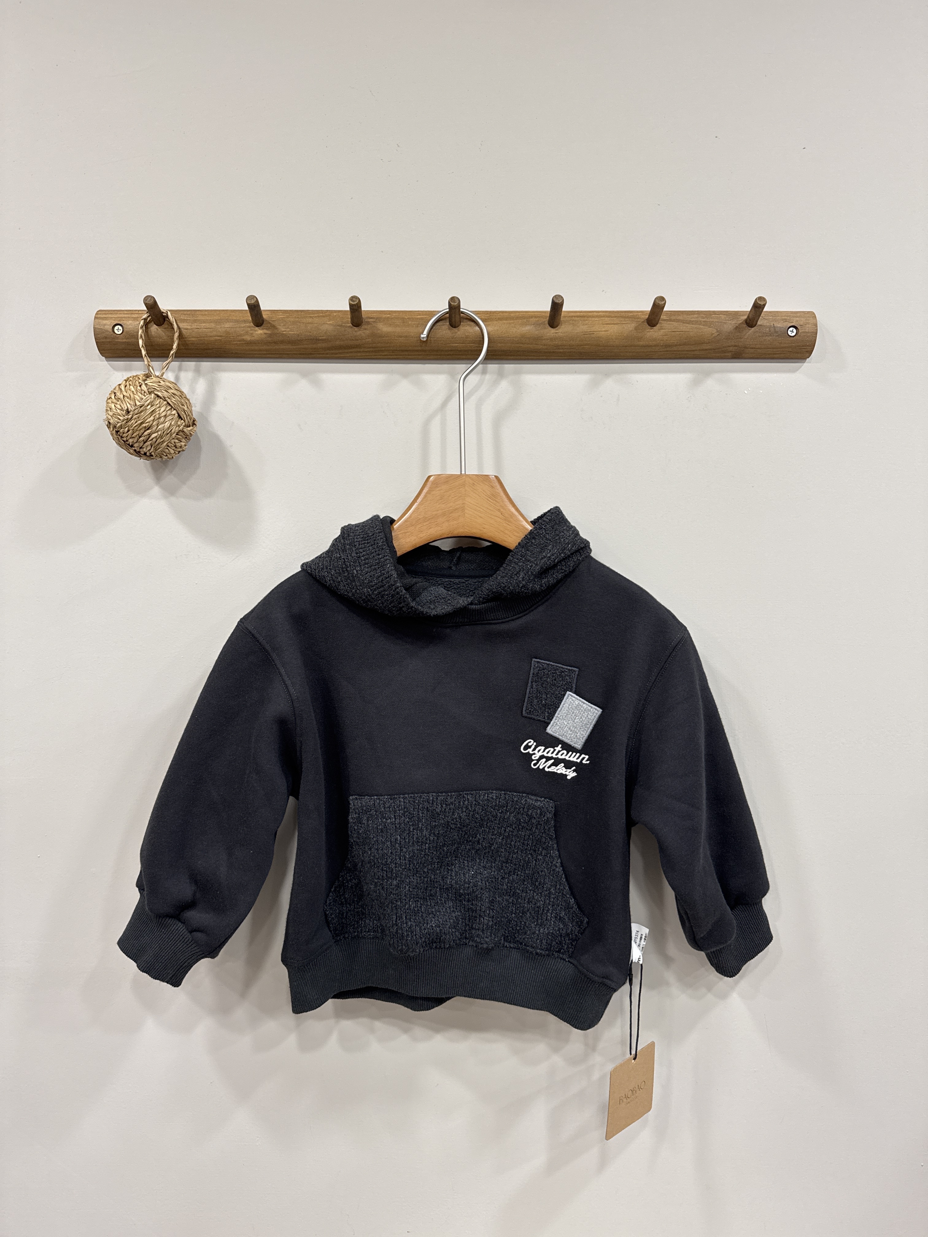 A03091拼接假兩件帽T