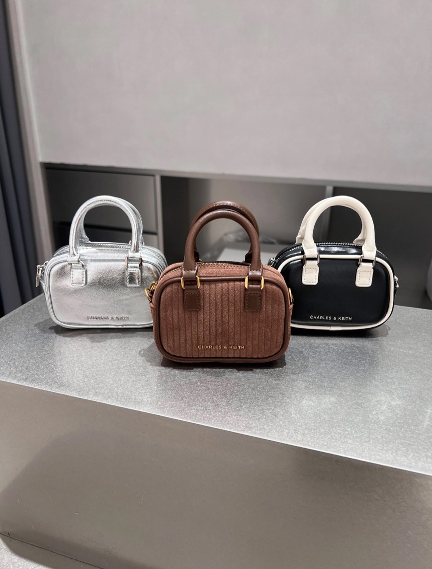 <✨新款小廢包> Charles & Keith CK 迷你 鍊條 小方包 波士頓包 包包 皮革 燈芯絨 耳機包 3色 CK6-40681221-1